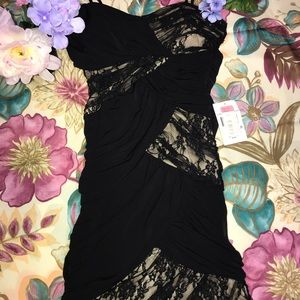 SEXY BRANDNEW LACE STRAP NIGHTOUT DRESS
